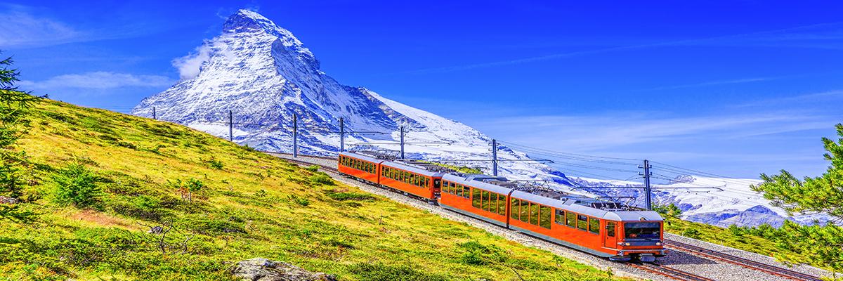 Circuit Grand Train en Suisse : Montreux, Zermatt, Saint-Moritz et plus encore - background banner